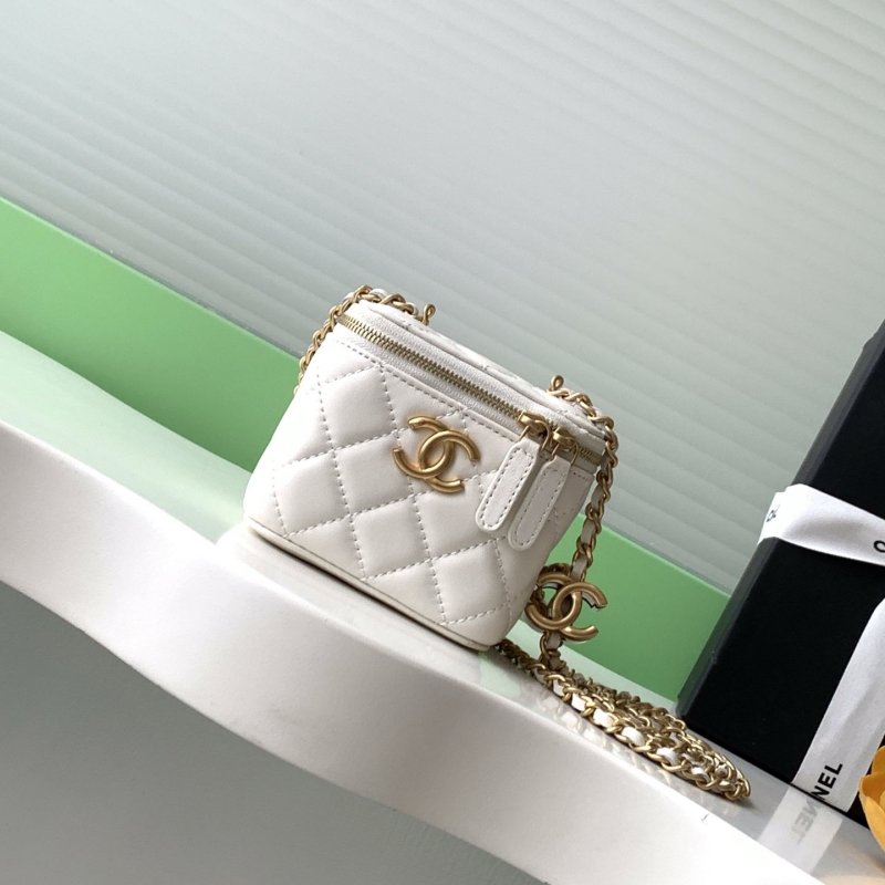 Ch**el cosmetic bags